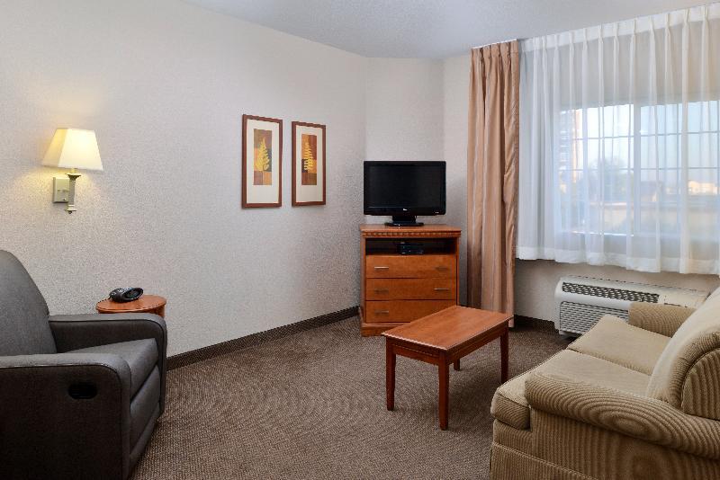 Candlewood Suites Turlock By Ihg Exteriör bild