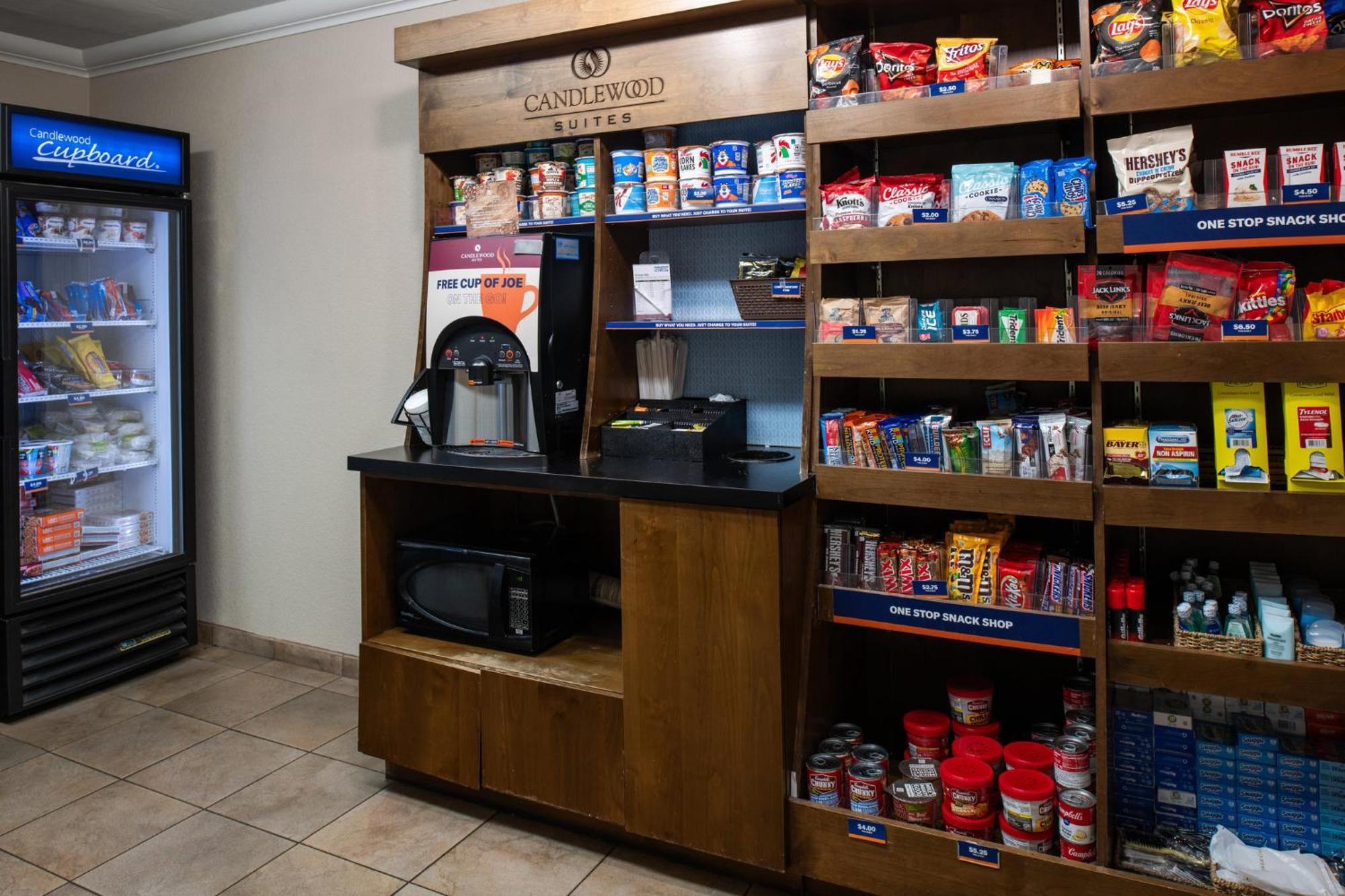 Candlewood Suites Turlock By Ihg Exteriör bild