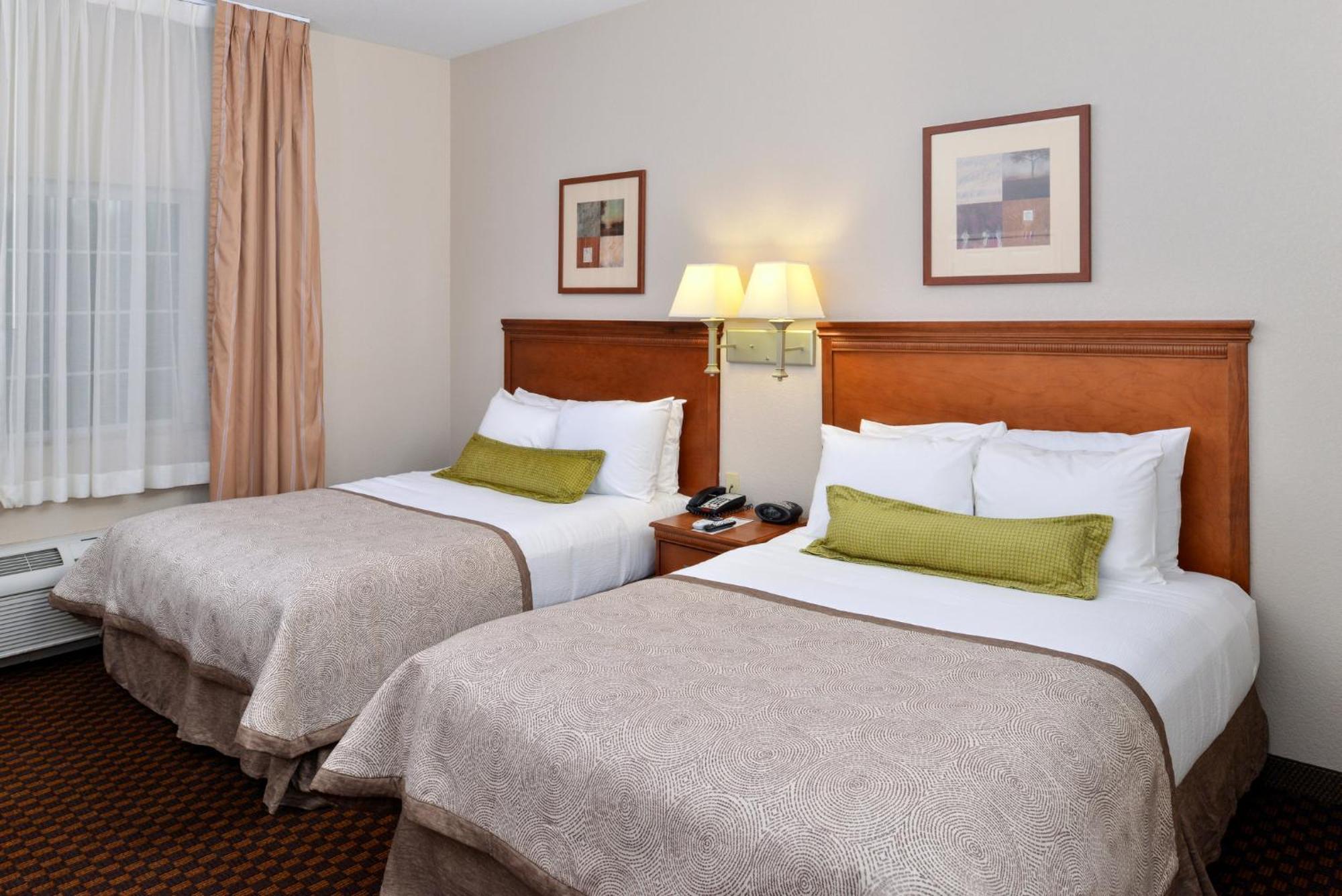 Candlewood Suites Turlock By Ihg Exteriör bild