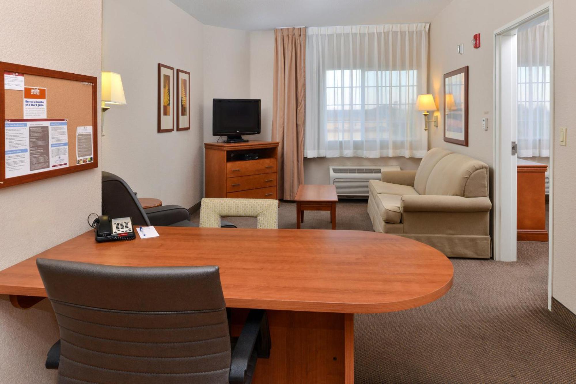 Candlewood Suites Turlock By Ihg Exteriör bild